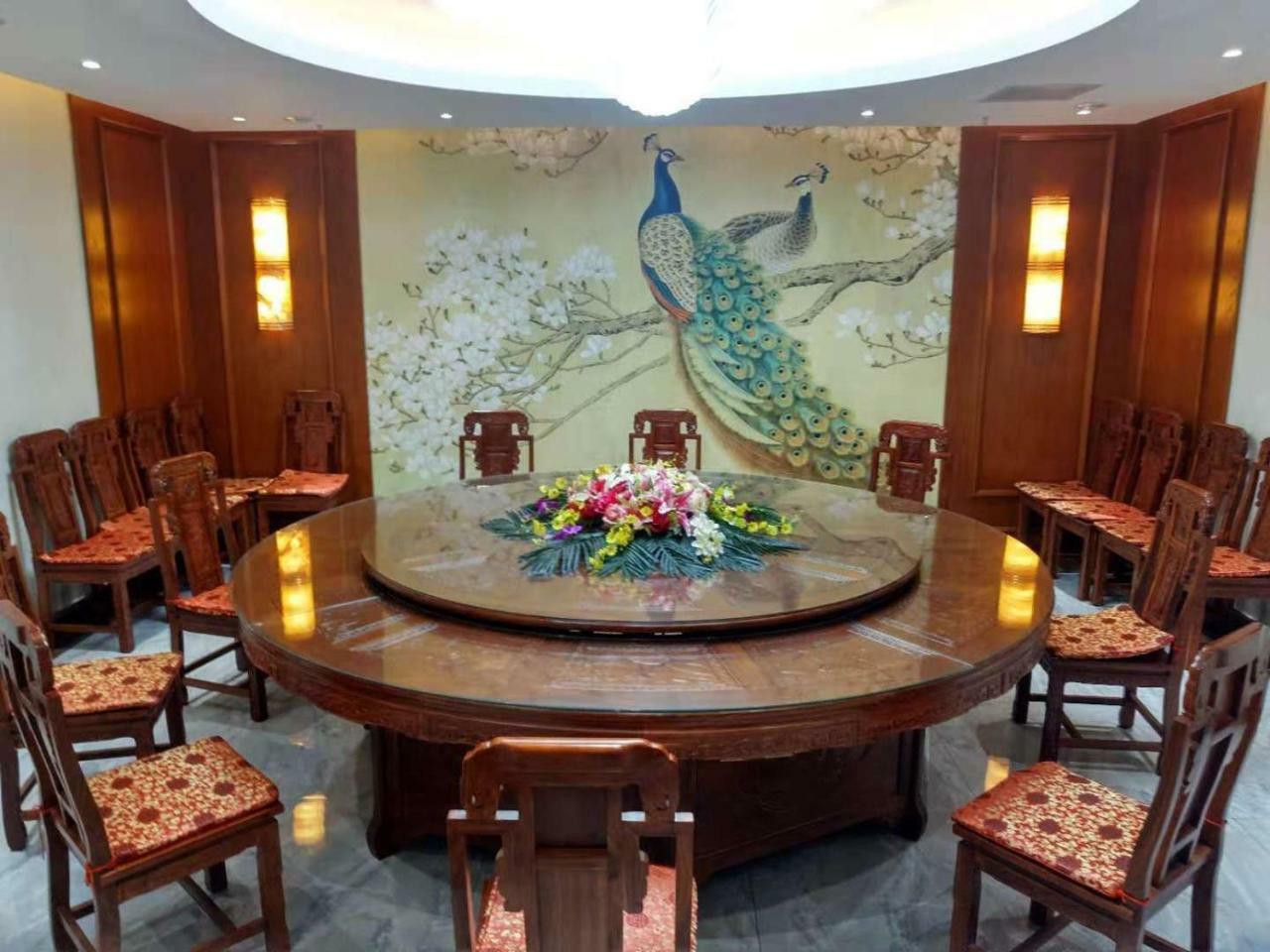 Beijing Gongmei Blue Peacock Business Hotel Buitenkant foto